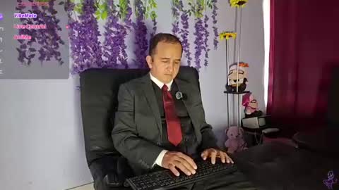 Snapshot of yazflor chatting on June 24, 2:49 pm Hazzan y Greisy online show from June 24, 2:49 pm