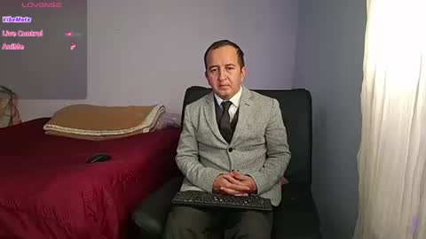 Snapshot of yazflor chatting on June 25, 2:10 pm Hazzan y Greisy online show from June 25, 2:10 pm
