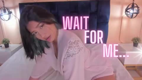 Yazmin online show from January 8, 4:33 pm