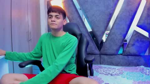 yef_thinn online show from October 17, 3:31 am