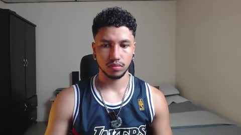 yeff online show from January 6, 11:40 pm