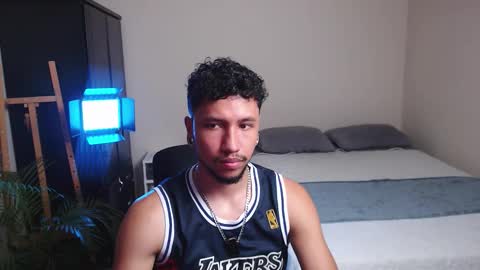 yeff online show from February 24, 12:08 am