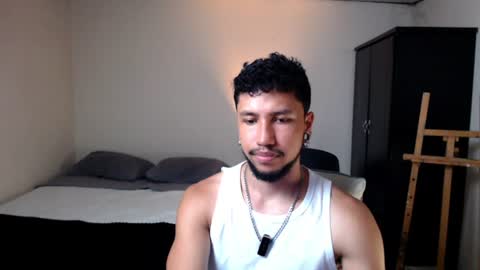 yeff online show from June 26, 1:32 am