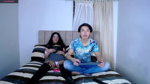 Snapshot of yellowpokemon chatting on December 18, 10:24 pm Jodie Andy 3 online show from December 18, 10:24 pm