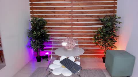 Yen online show from April 1, 3:42 pm