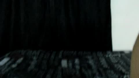 yenifer maicol online show from April 3, 2:48 pm