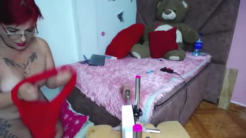 yeny_sex online show from September 13, 6:35 am