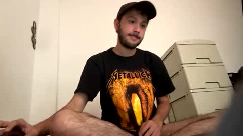 Yero online show from November 21, 8:07 pm