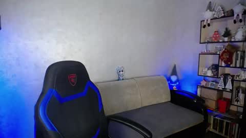 Eden online show from February 2, 7:07 am