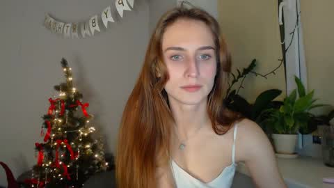 Zoe online show from December 14, 9:02 pm