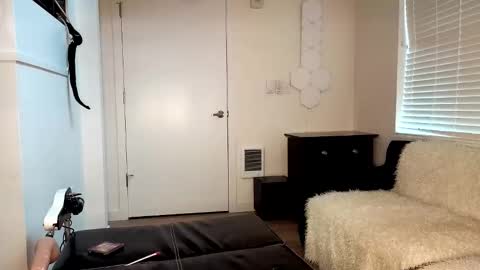 Snapshot of yesmissashley chatting on March 20, 11:42 pm Ashley online show from March 20, 11:42 pm