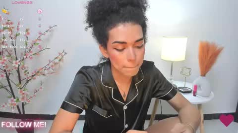 YAMPOOL  online show from January 14, 5:29 pm