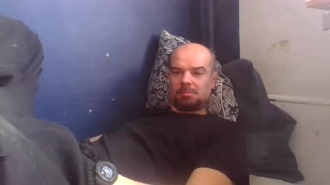 yewloo online show from February 16, 9:59 am