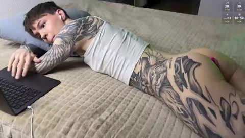 yexes online show from February 10, 2:37 am