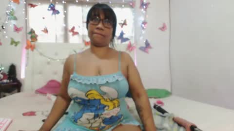 Yhazan Blake online show from October 10, 4:06 pm