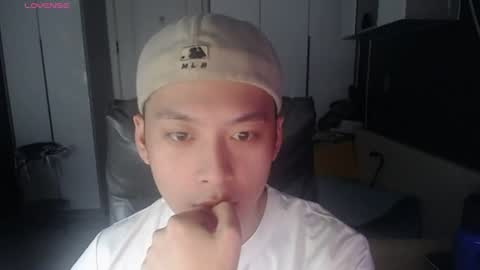 Snapshot of yichen009 chatting on July 22, 7:38 pm yichen009 online show from July 22, 7:38 pm