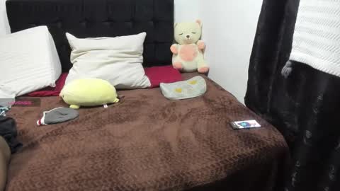 Snapshot of yinyyanghot chatting on October 16, 10:49 am yinyyanghot online show from October 16, 10:49 am