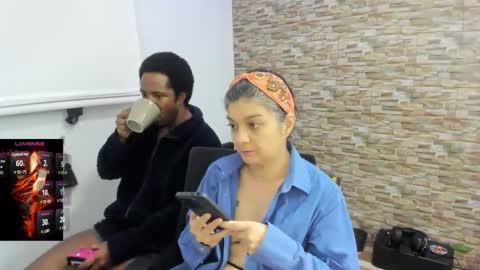 Snapshot of yinyyanghot chatting on November 17, 3:12 am yinyyanghot online show from November 17, 3:12 am