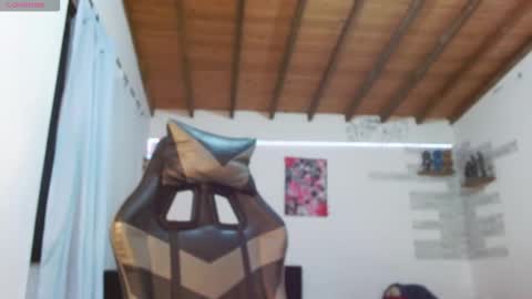 yio cohen  online show from November 25, 4:34 am