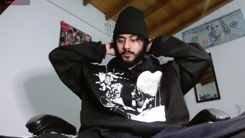 Snapshot of yio__cohen chatting on February 9, 6:17 am yio cohen online show from February 9, 6:17 am