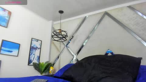 Snapshot of yiyo10_ chatting on January 16, 4:07 am Yiyo online show from January 16, 4:07 am