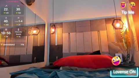 yizus_bonz online show from December 15, 5:34 am