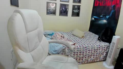 yker online show from March 26, 5:02 am