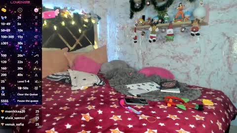 lucy online show from December 18, 4:09 am