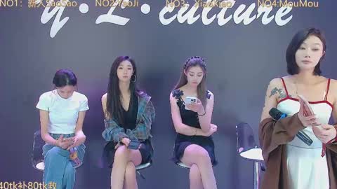 Snapshot of ylwh001 chatting on September 13, 2:22 am ylwh001 online show from September 13, 2:22 am