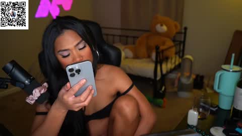 Palmela Handerson online show from February 22, 9:45 am