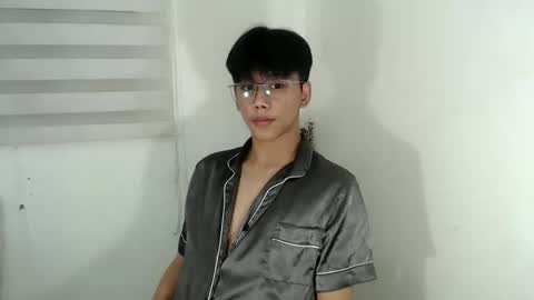 Snapshot of ynotyu chatting on September 9, 7:46 pm ynotyu online show from September 9, 7:46 pm