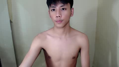 ynotyu online show from November 25, 3:56 pm