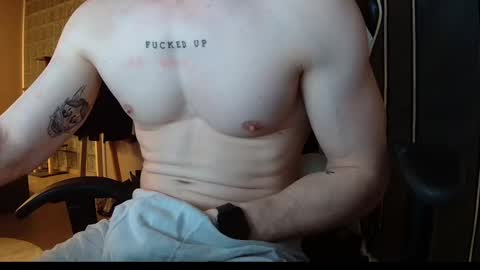 Snapshot of yo__an chatting on December 18, 11:40 pm Yo an online show from December 18, 11:40 pm