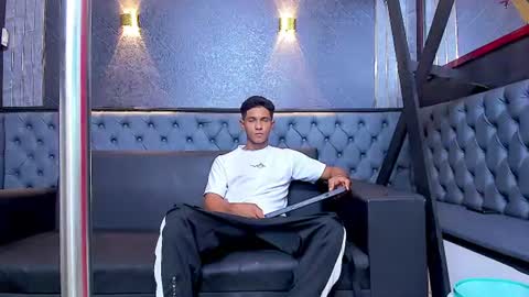 Yoel online show from July 10, 11:46 am