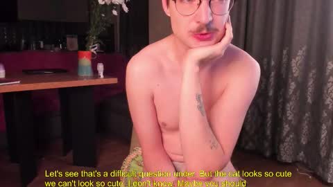 Max online show from October 24, 3:25 am