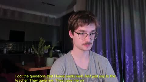 Snapshot of yoga_pizza_420 chatting on May 10, 3:44 am Max online show from May 10, 3:44 am