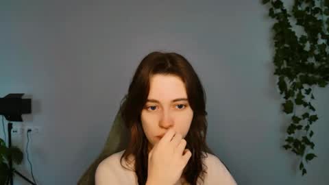 yoka_paradoxxx online show from October 19, 5:08 am