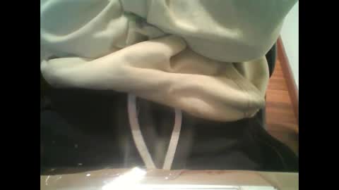 yokaxondoo online show from February 16, 11:05 pm