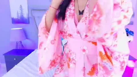 Snapshot of yommi_winx chatting on October 2, 9:22 pm Yommi Winx online show from October 2, 9:22 pm