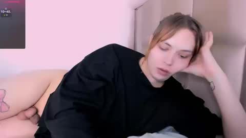 Snapshot of yomoyoo chatting on February 18, 4:25 pm yomoyoo online show from February 18, 4:25 pm