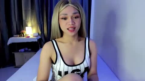 yona online show from October 22, 8:41 pm