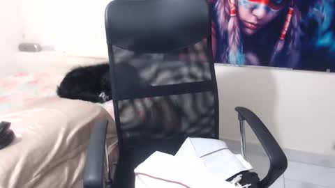 yordanocleys online show from March 16, 4:18 am