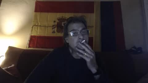 yosep online show from November 1, 9:33 am