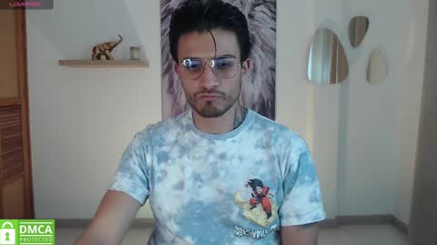 Snapshot of yoshy_man chatting on January 9, 3:36 am yoshy_man online show from January 9, 3:36 am