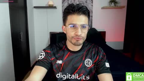 Snapshot of yoshy_man chatting on February 18, 2:49 am yoshy_man online show from February 18, 2:49 am