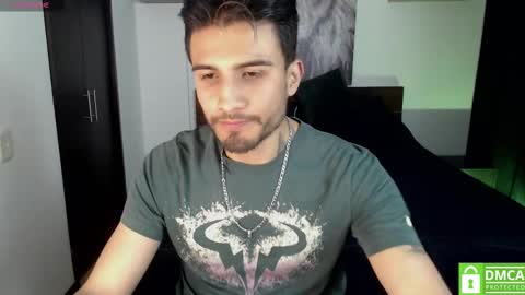Snapshot of yoshy_man chatting on February 28, 3:26 am yoshy_man online show from February 28, 3:26 am