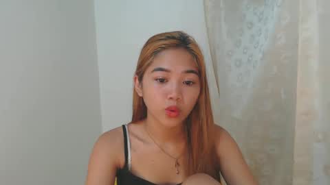 Snapshot of yosufloversweet chatting on January 6, 1:52 pm fin online show from January 6, 1:52 pm