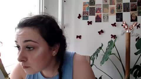 Snapshot of you_aurora chatting on July 7, 2:54 pm Aurora online show from July 7, 2:54 pm