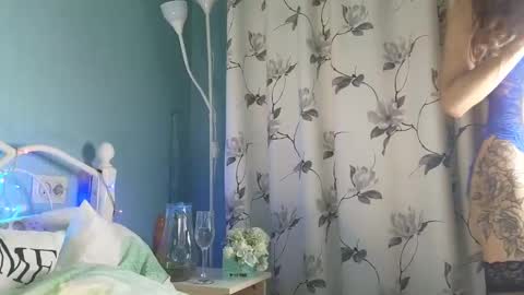 Liliya online show from December 1, 11:25 pm