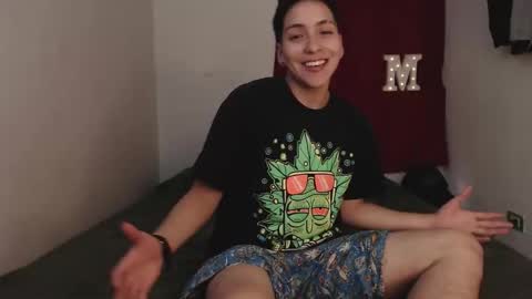 you_ftm_favorite online show from January 11, 2:16 am